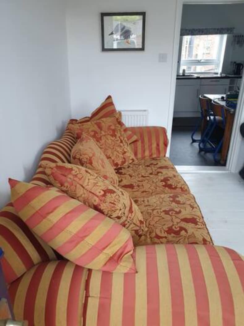 3 Bedroom Cottage, Aldeburgh, Aldeburgh Suffolk, interior photo 2 of 10
