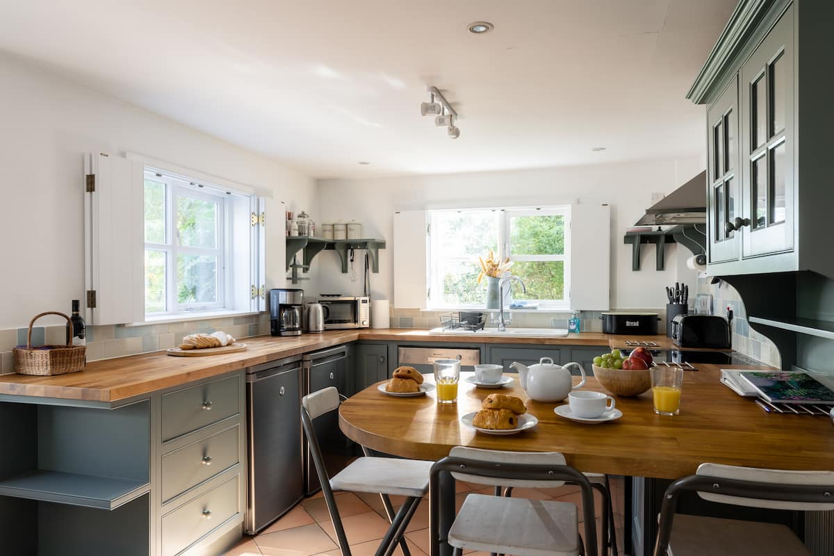 Dog Friendly Sudbourne 3 Bedroom Cottage