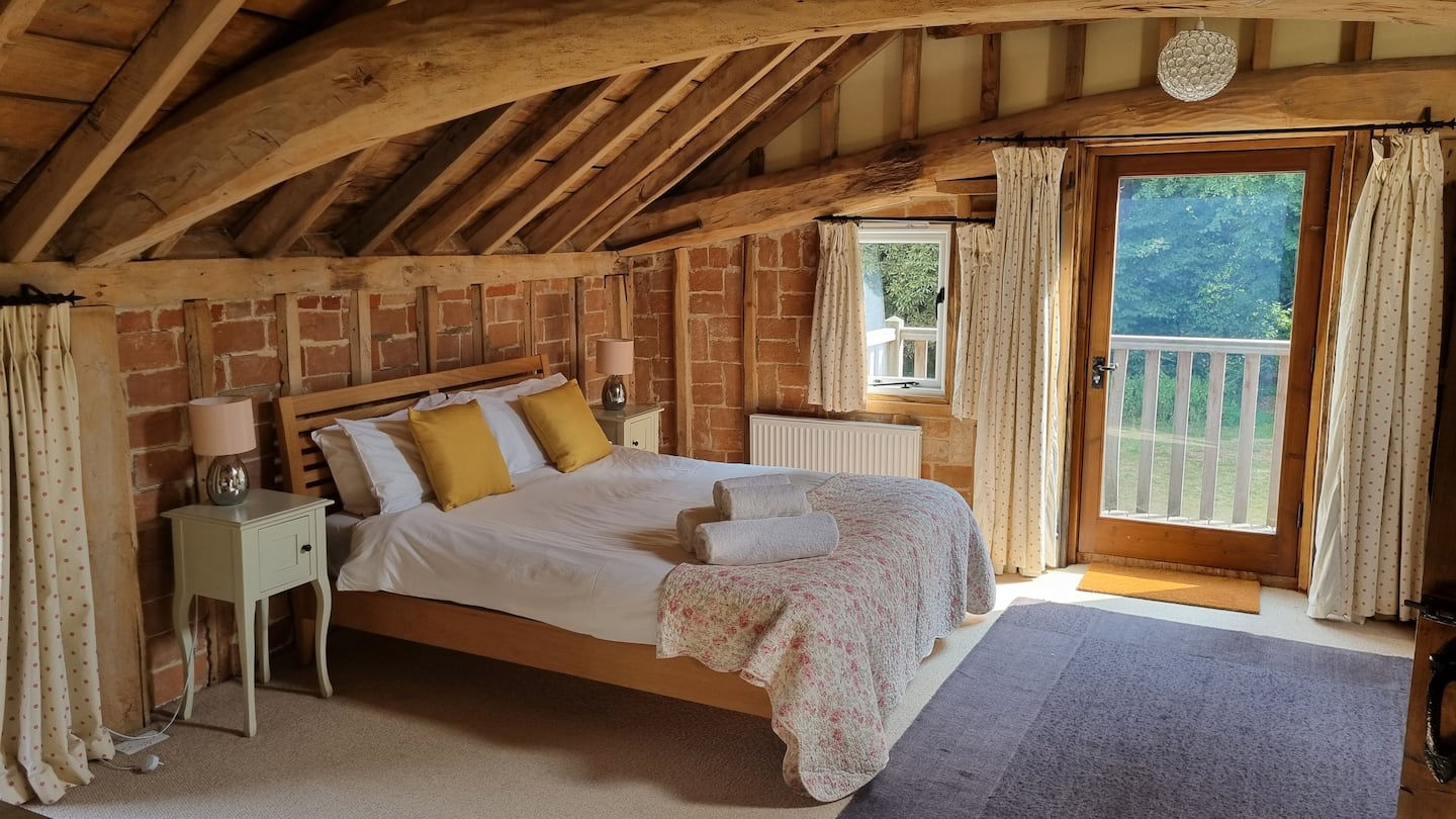 Vale Farm Barn One Bedroom