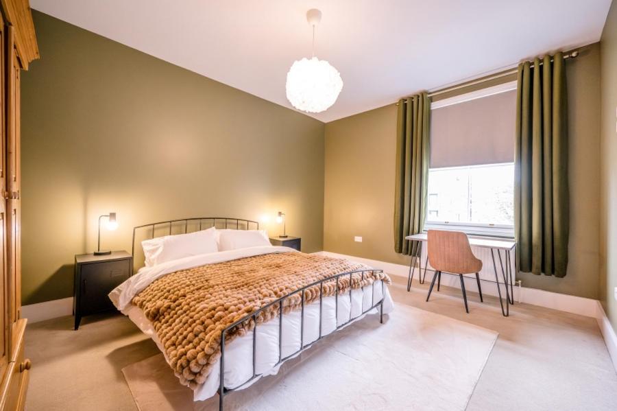 Leiston High Street 5 Bedroom